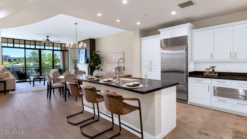 8 Biltmore Estate Dr #209