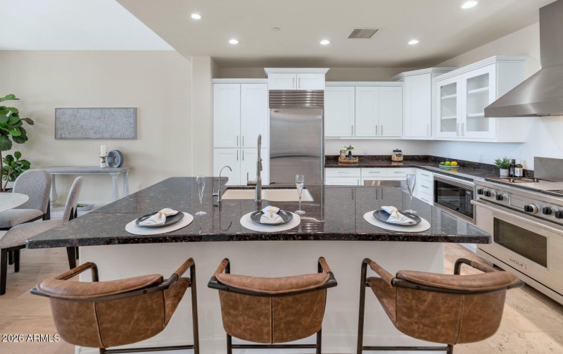 8 Biltmore Estate Dr #209