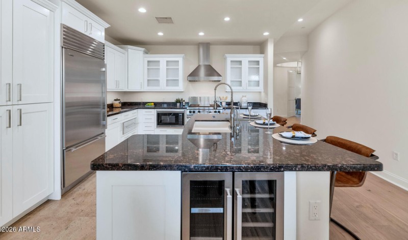 8 Biltmore Estate Dr #209