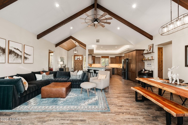 1203 E Cedar Ln - 11