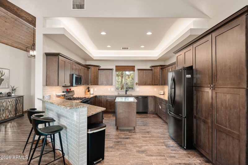 1203 E Cedar Ln - 13