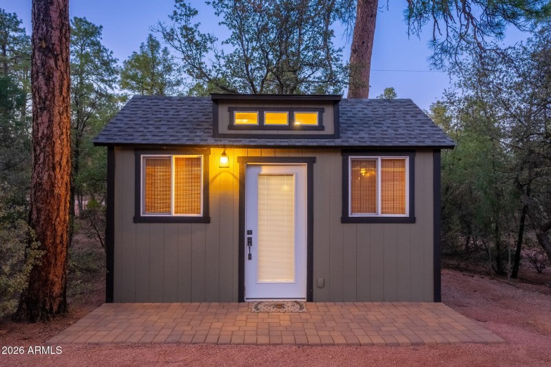 1203 E Cedar Ln - 48