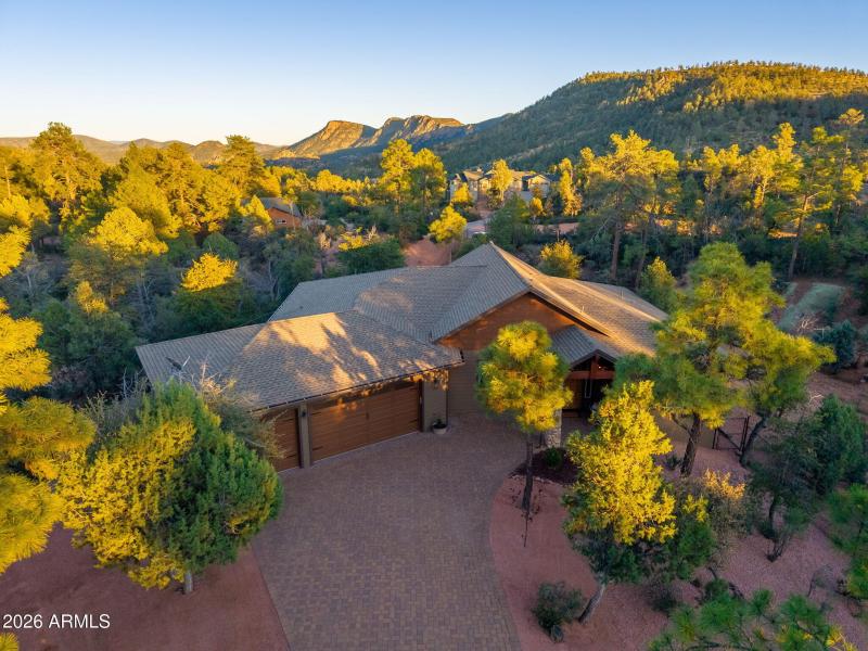 1203 E Cedar Ln - 66