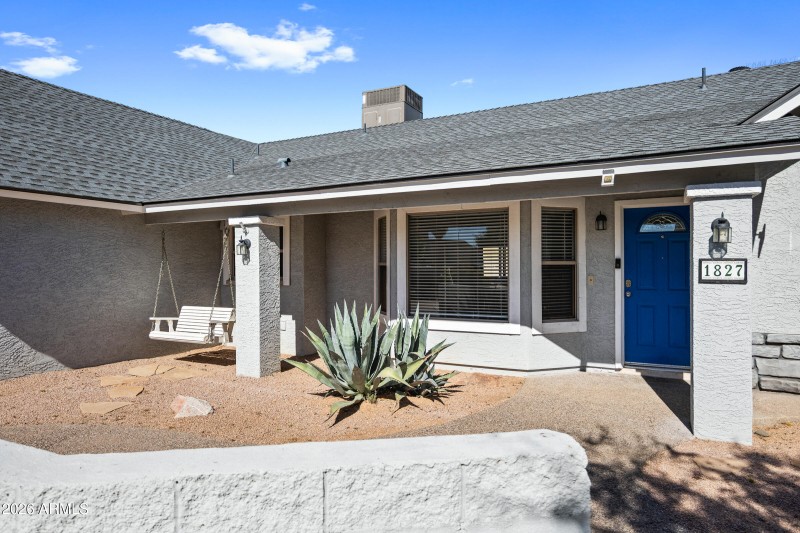 1827 N Sericin Cir-7