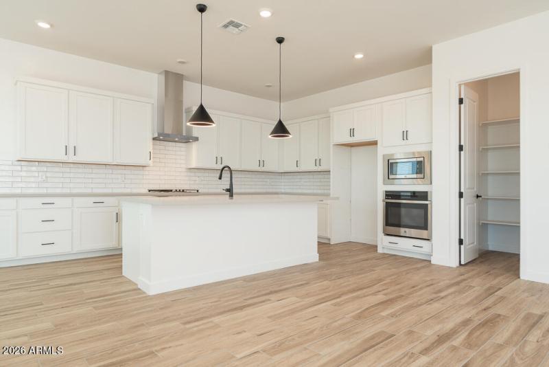 Tri Pointe Abel Ranch 309 - Kitchen-2MLS