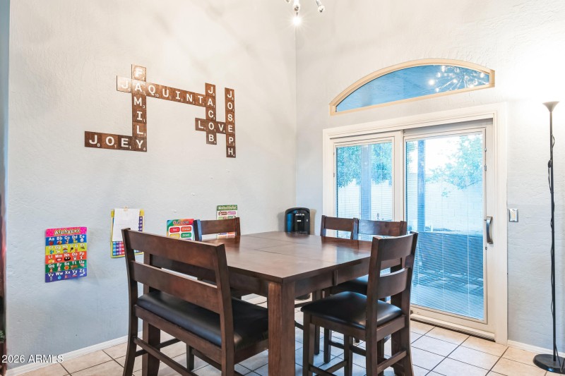 4284_W_Park_Ave_Chandler_AZ_85226_USA-Di