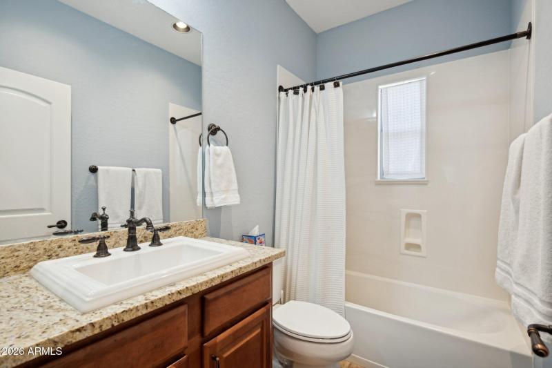 32-web-or-mls-3935-e-rough-rider-rd-r-un