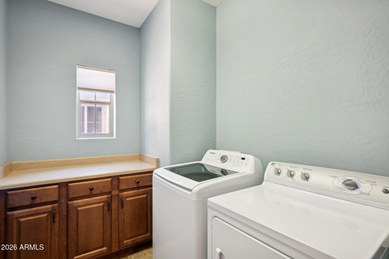 33-web-or-mls-3935-e-rough-rider-rd-r-un