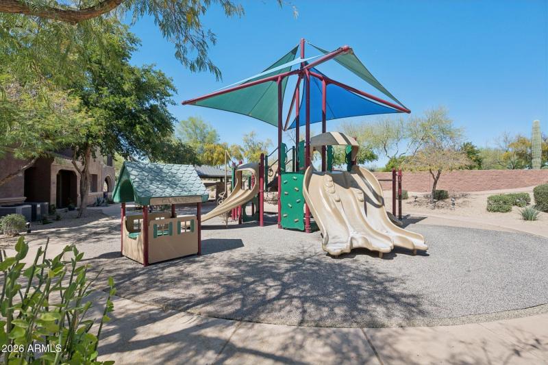 39-web-or-mls-3935-e-rough-rider-rd-r-un