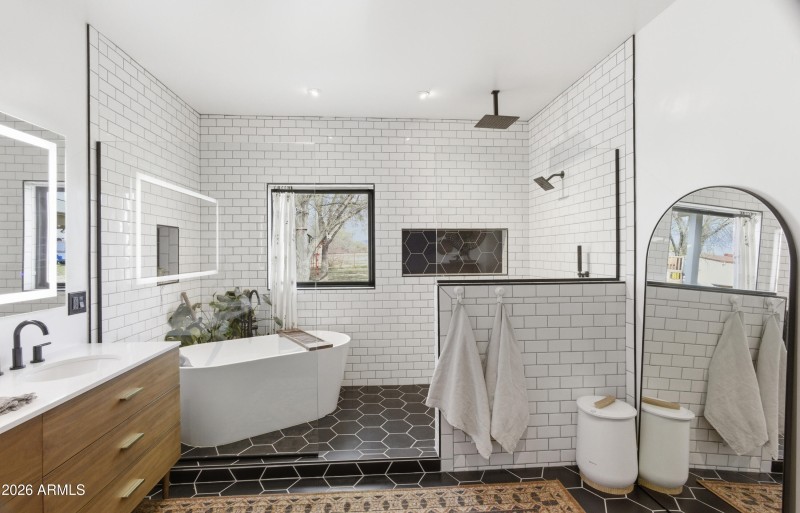 13-Primary Bathroom