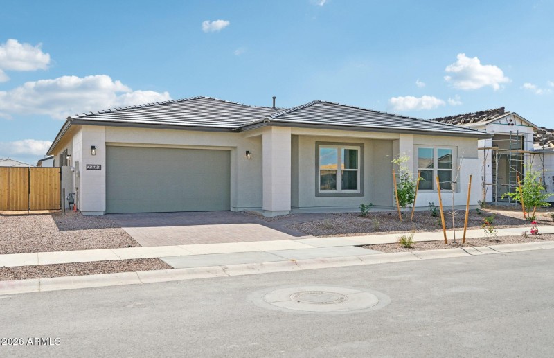 2-web-or-mls-E Twin Acres Dr-S1103-002