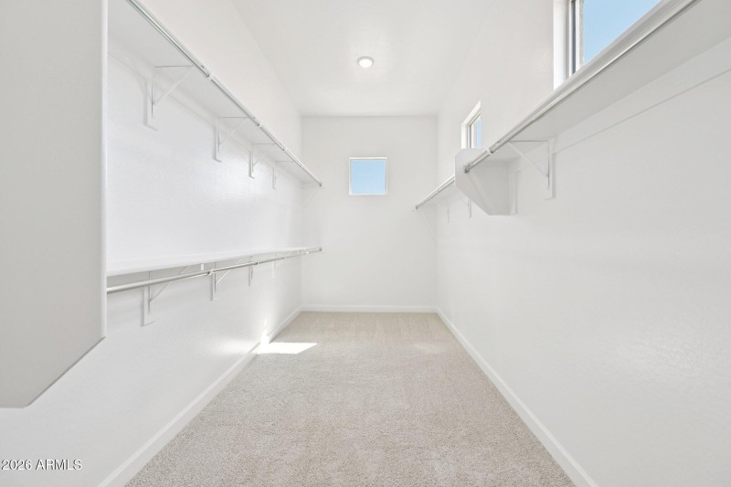 38-web-or-mls-E Twin Acres Dr-S1103-038