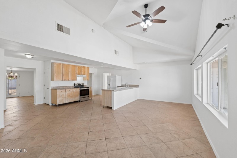 5-web-or-mls-7-s-catalina-st