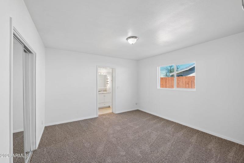 17-web-or-mls-7-s-catalina-st