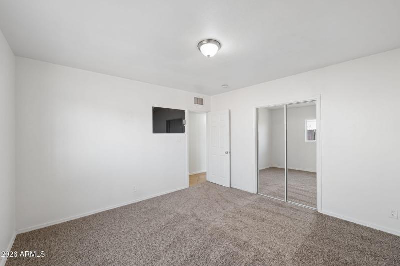 18-web-or-mls-7-s-catalina-st