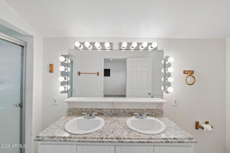 19-web-or-mls-7-s-catalina-st