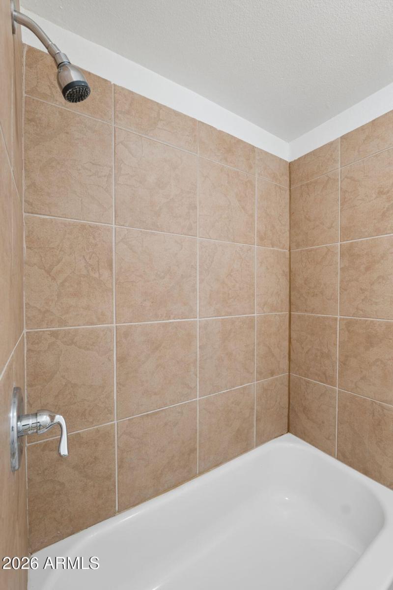 24-web-or-mls-7-s-catalina-st