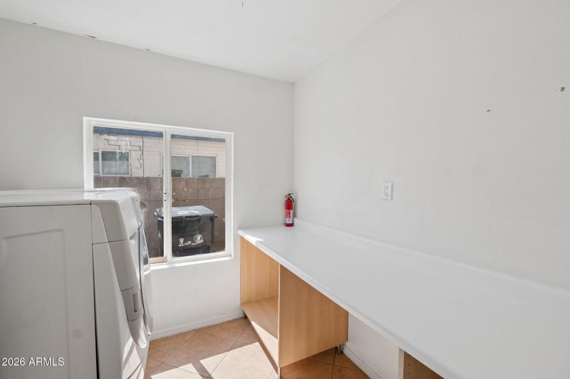 27-web-or-mls-7-s-catalina-st