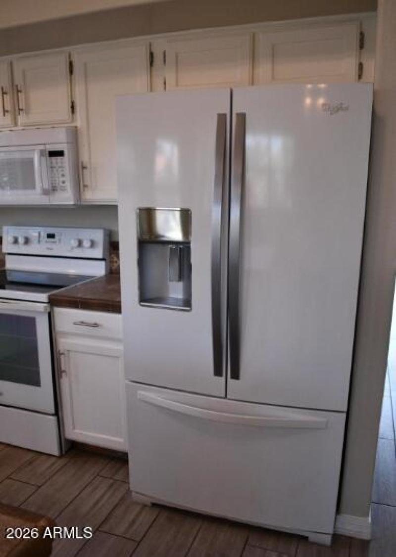 04-1476 E Silver Creek Road