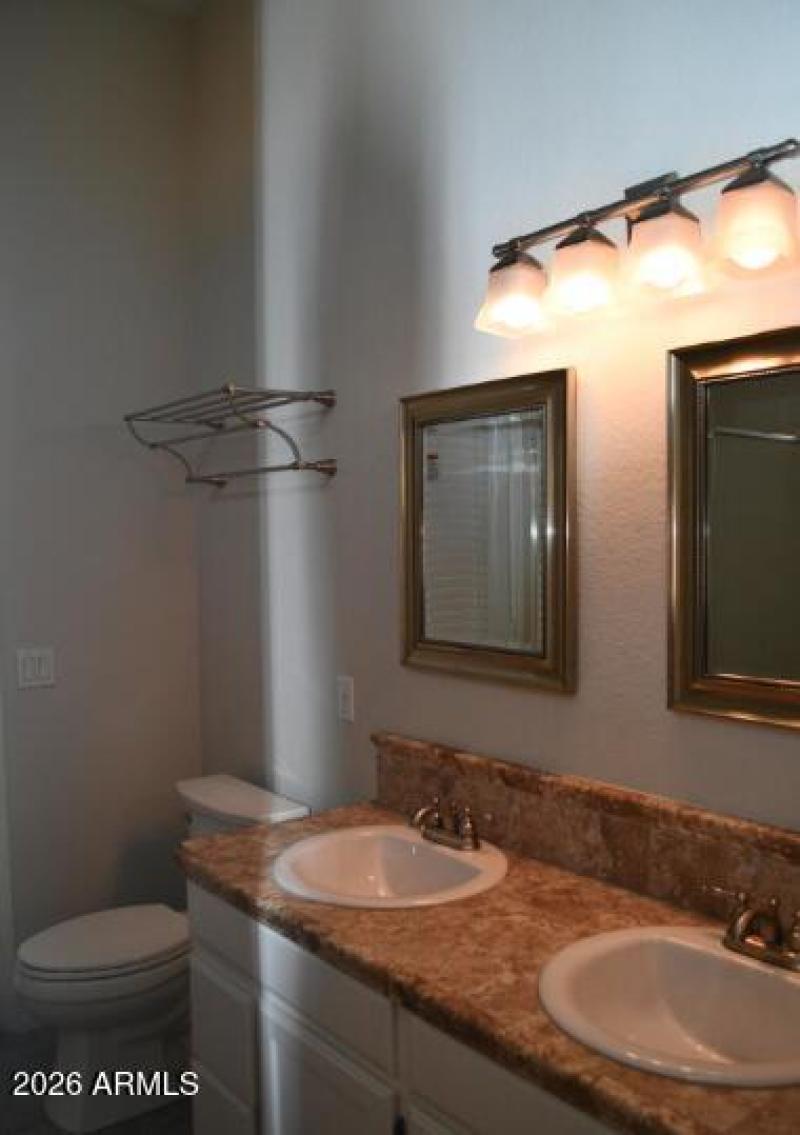 12-1476 E Silver Creek Road