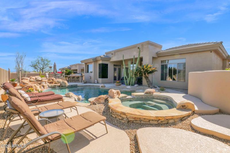 46-web-or-mls-P1569102