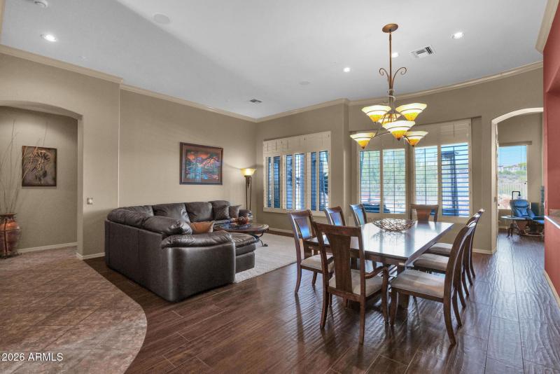 21-web-or-mls-P1569023