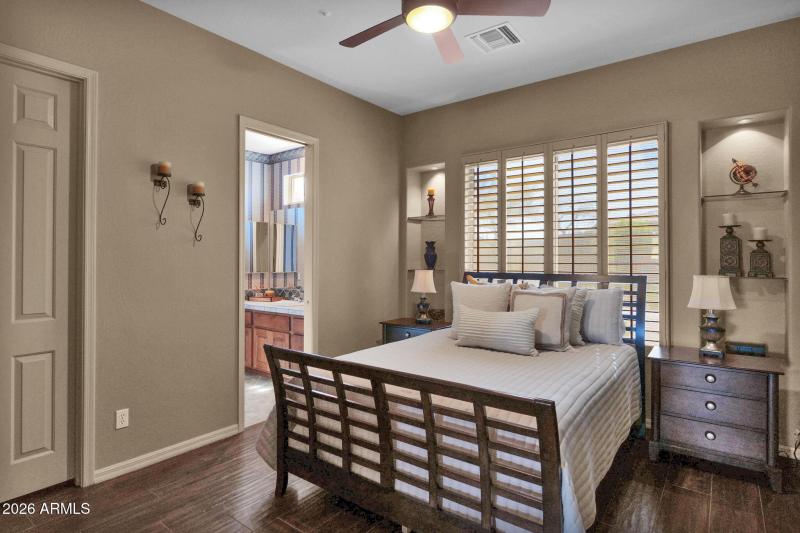 12-web-or-mls-P1558991