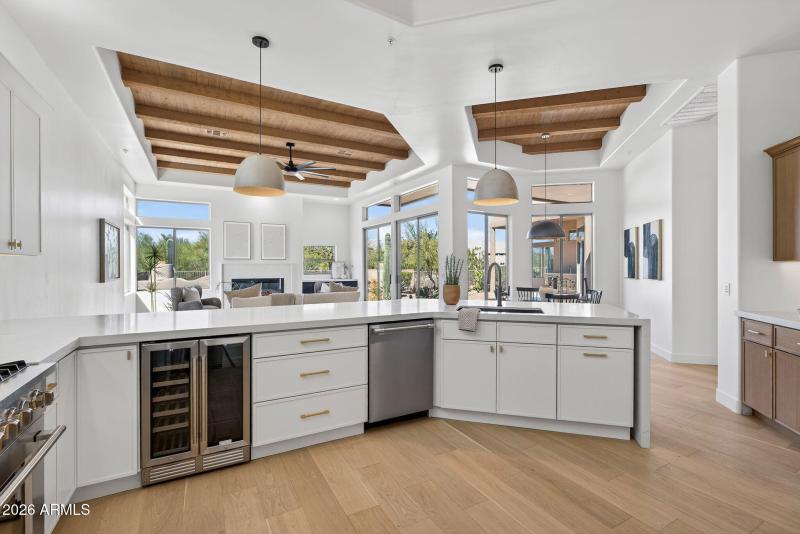 26-web-or-mls-77N 80th Way