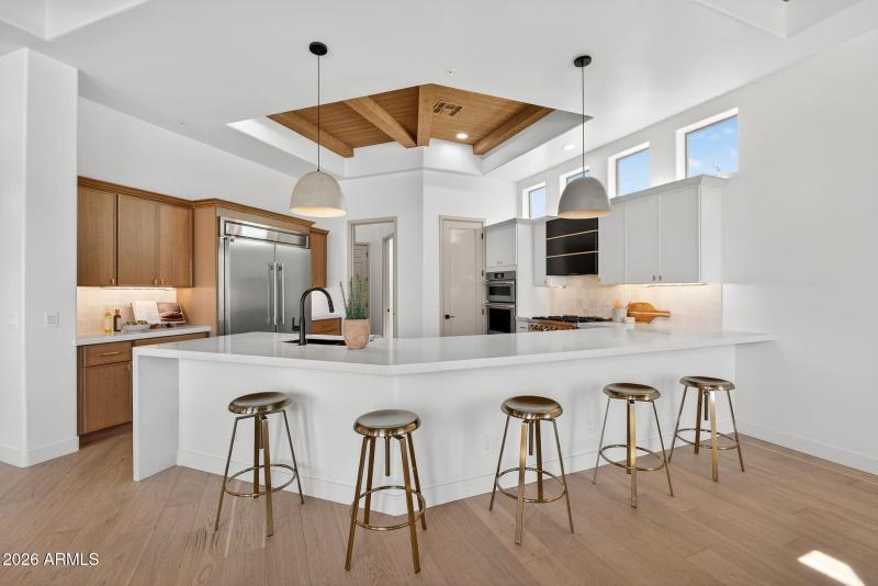 32-web-or-mls-73N 80th Way