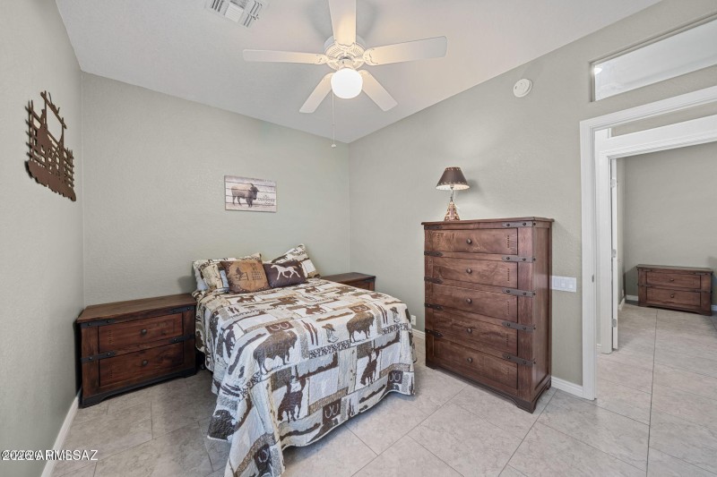 1791 W Eagle Crest Place