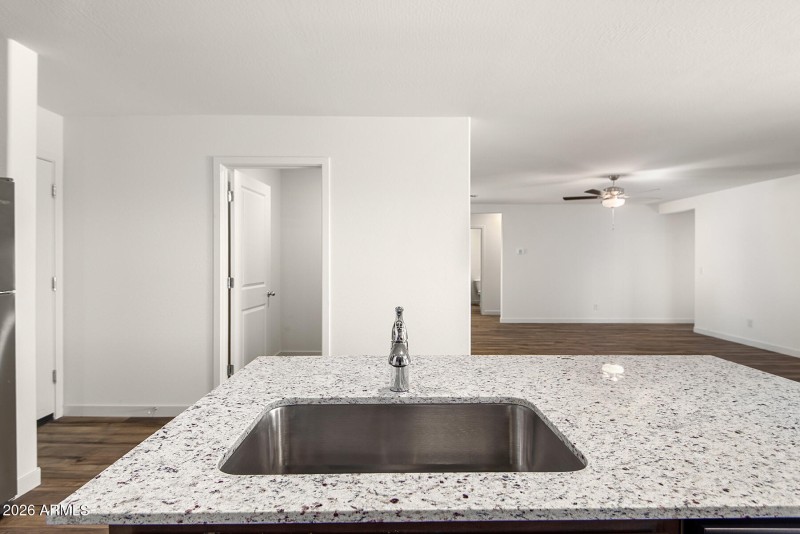 Southwest_Guadalupe_F_R_007