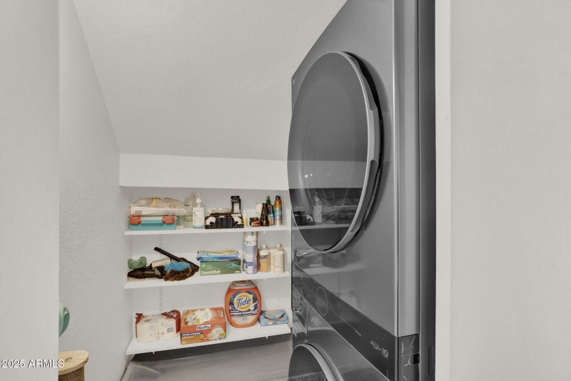 30-web-or-mls-3491 N Arizona #83 -27