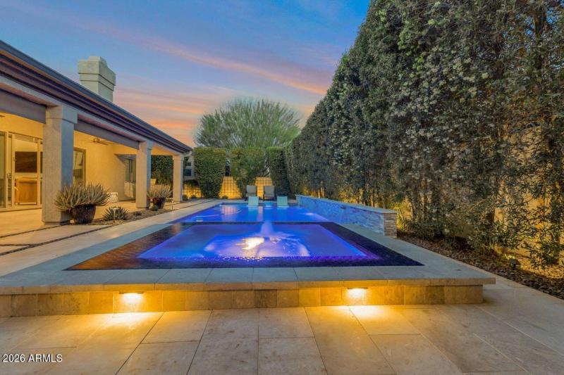 Scottsdale's private resort living.