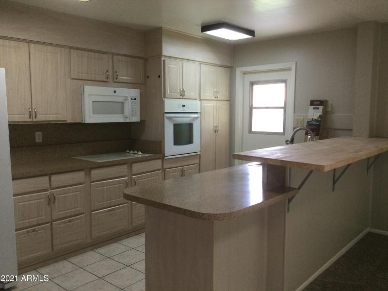 CB472556-FA35-40D6-A4B8-0D02DFC8D54D