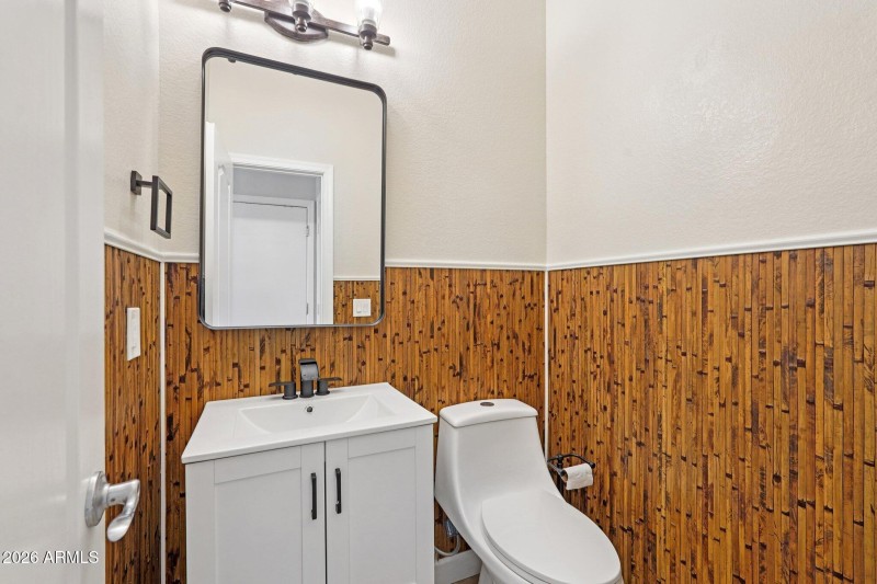 19-web-or-mls-E Rosemonte Dr-S1403-019