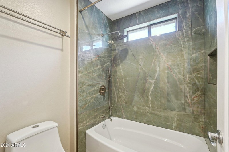 27-web-or-mls-E Rosemonte Dr-S1403-027