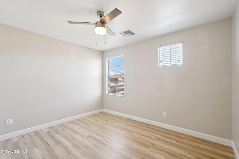 28-web-or-mls-E Rosemonte Dr-S1403-028