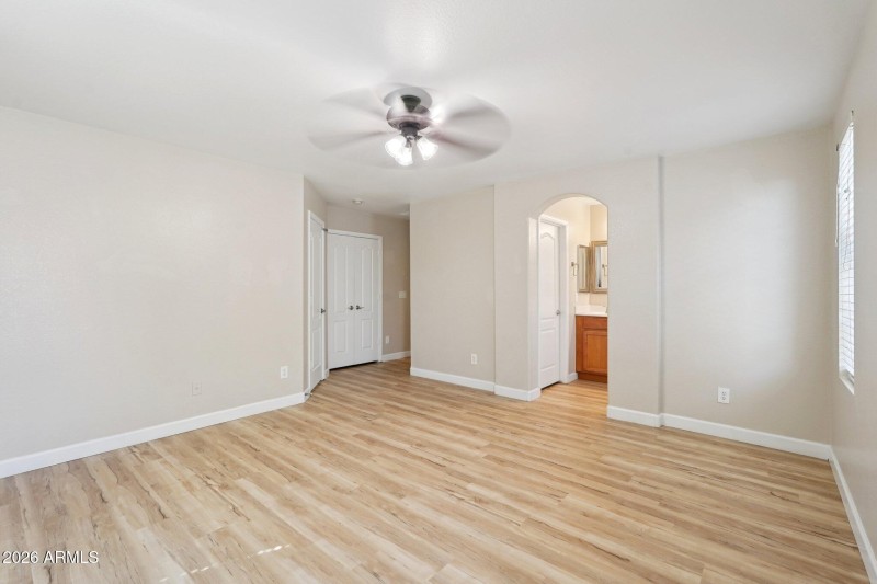 33-web-or-mls-E Rosemonte Dr-S1403-033