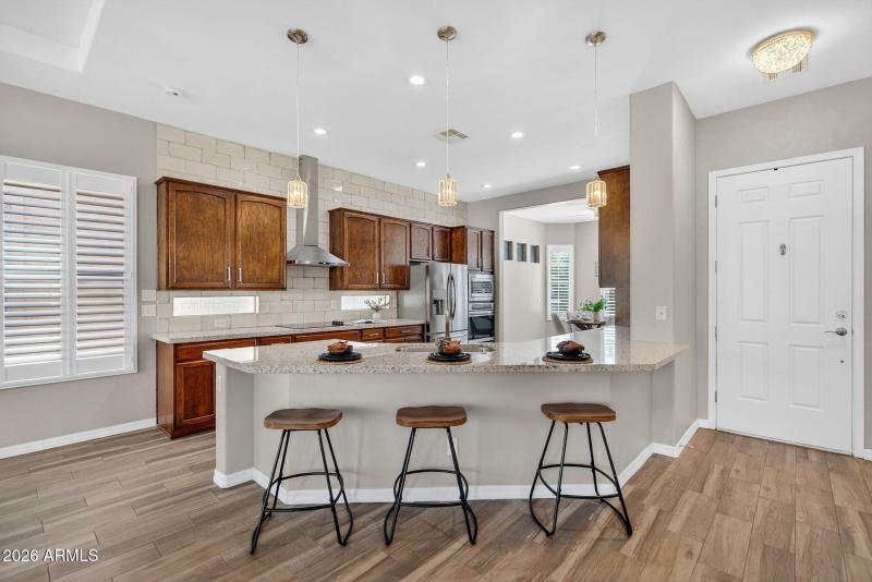 11-web-or-mls-36E Jude Ln