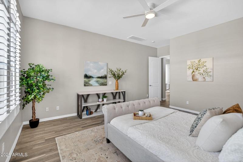 30-web-or-mls-67E Jude Ln