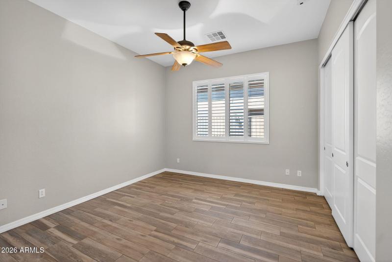 42-web-or-mls-31E Jude Ln