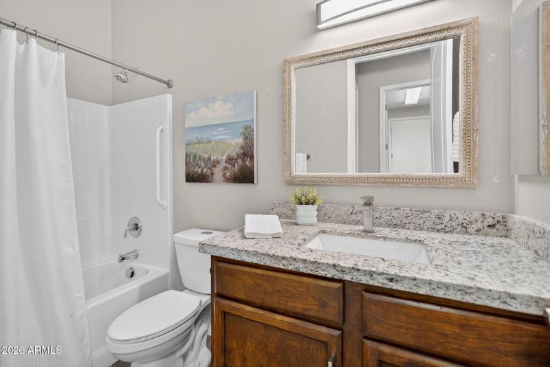 43-web-or-mls-33E Jude Ln