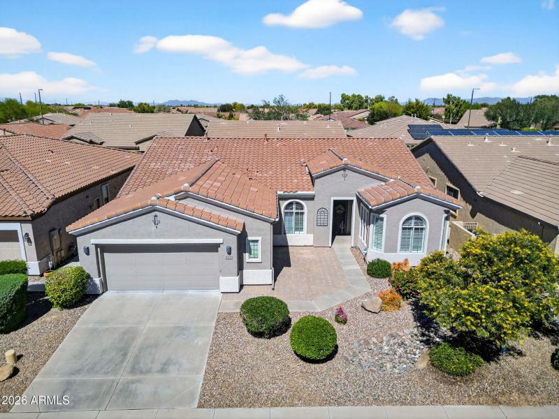 53-web-or-mls-01E Jude Ln