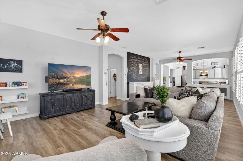 11-web-or-mls-032E Greenway St