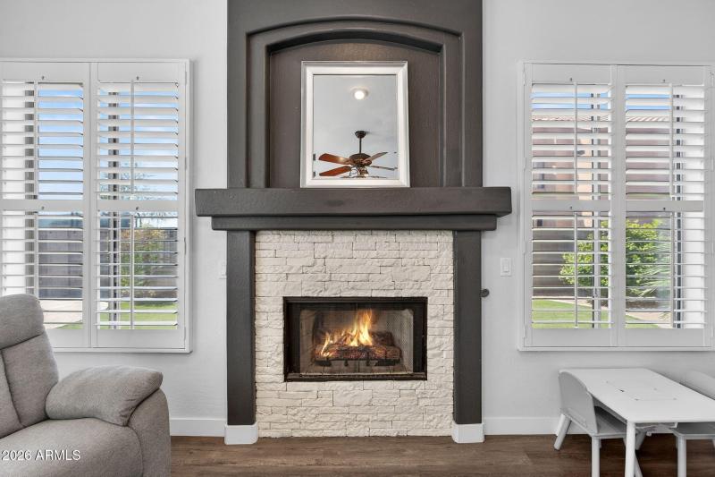 13-web-or-mls-033E Greenway St (2)