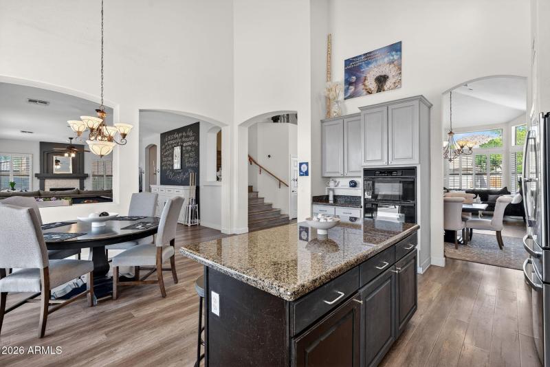 18-web-or-mls-016E Greenway St