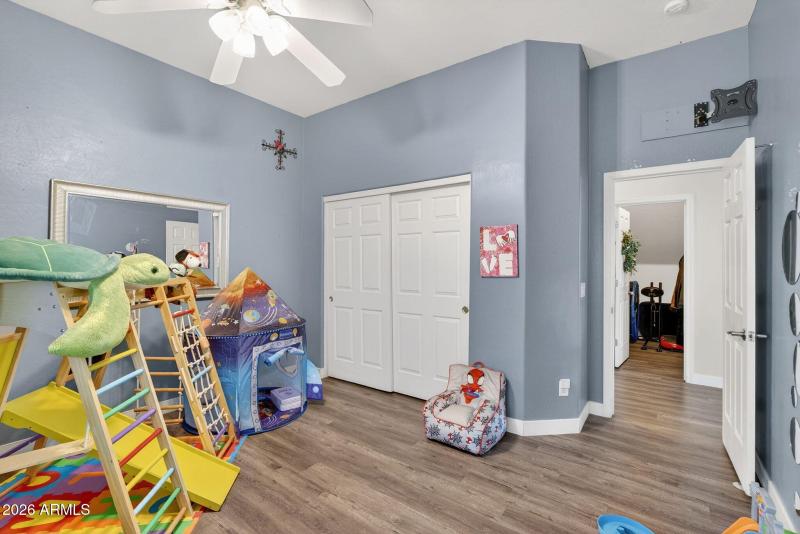 44-web-or-mls-036E Greenway St