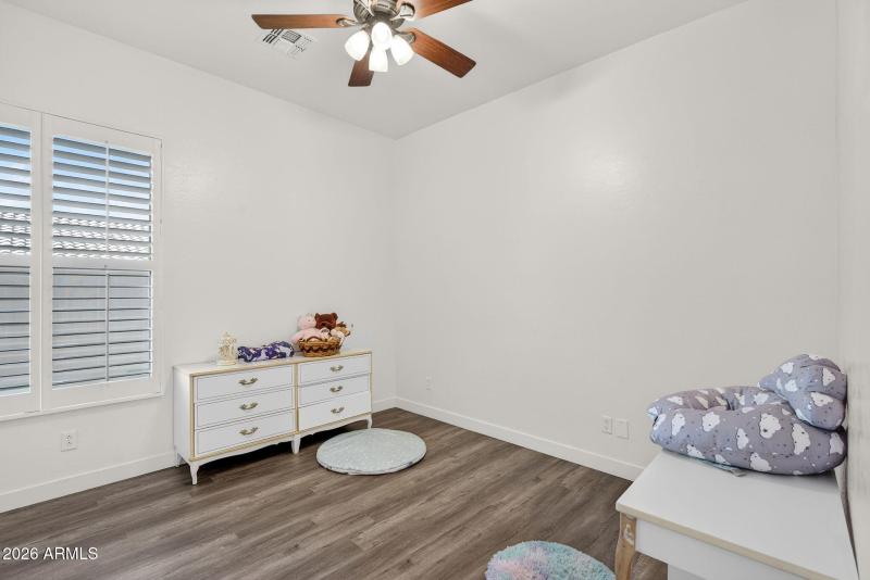 49-web-or-mls-052E Greenway St