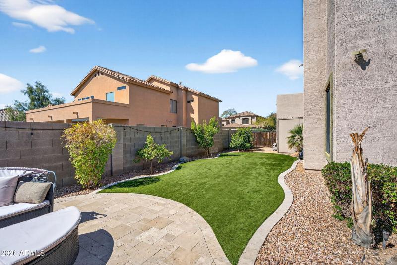 73-web-or-mls-064E Greenway St