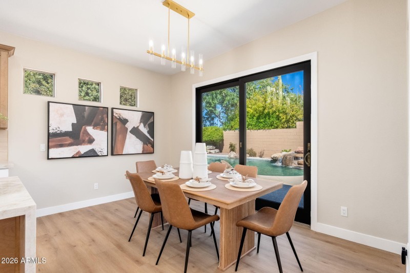 9406 E Gamble Ln - 17